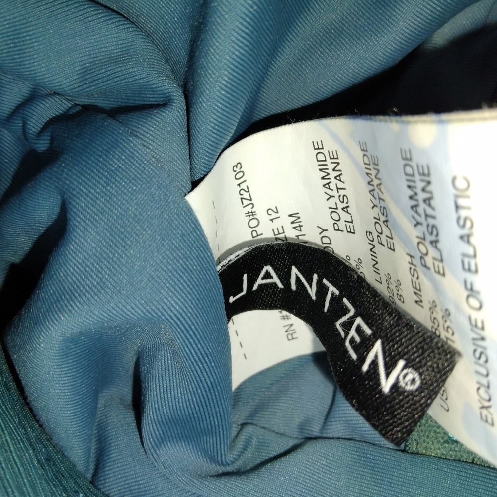Jantzen Ribbed Tummy Control One-Piece Swimsuit Size 12 - Picture 14 of 14